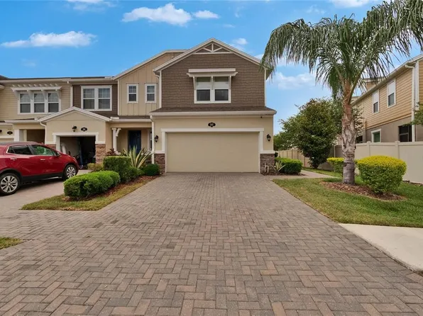 2117 Lake Waters Pl, Lutz, FL 33558
