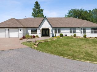 21968 N 404th Rd, Nowata, OK 74048