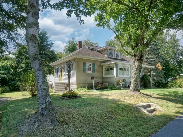 23 Mosher Road, Gorham, ME 04038