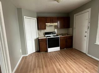4927 Magoun Ave UNIT 2-F, East Chicago, IN 46312