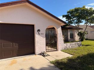 8516 Inwood Dr, Hudson, FL 34667