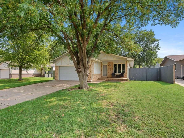 2102 N Shefford St, Wichita, KS 67212