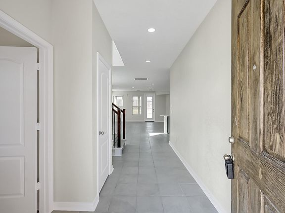 4th image of 41699 Sorrel Spring Ln