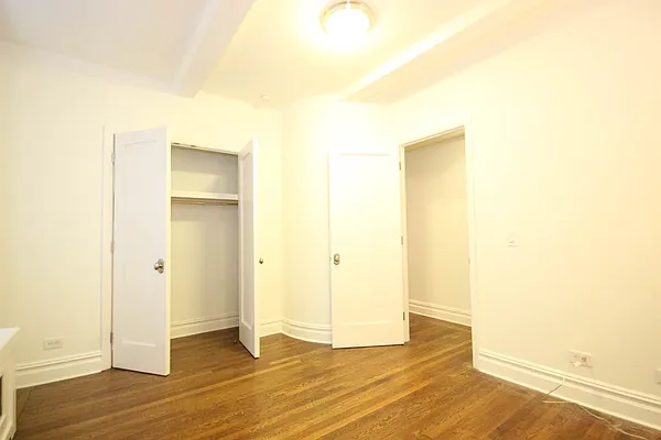 Rented by (Legacy) NY Quality Living Uptown | media 25