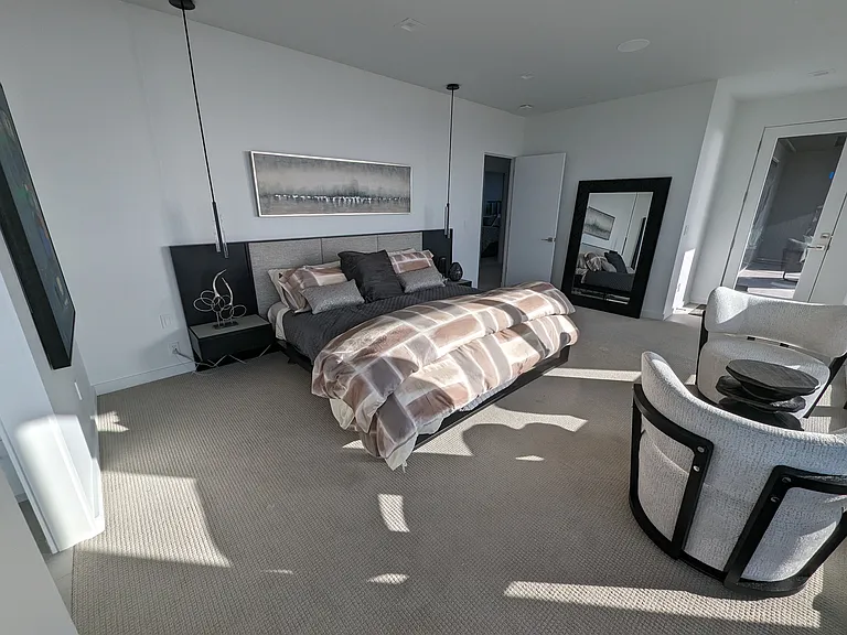 373 Salishan Dr — Photo 11