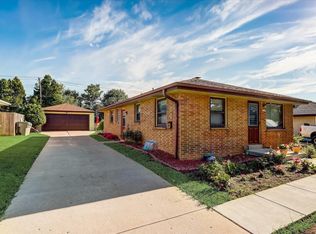 2409 W Carpenter Ave, Milwaukee, WI 53221