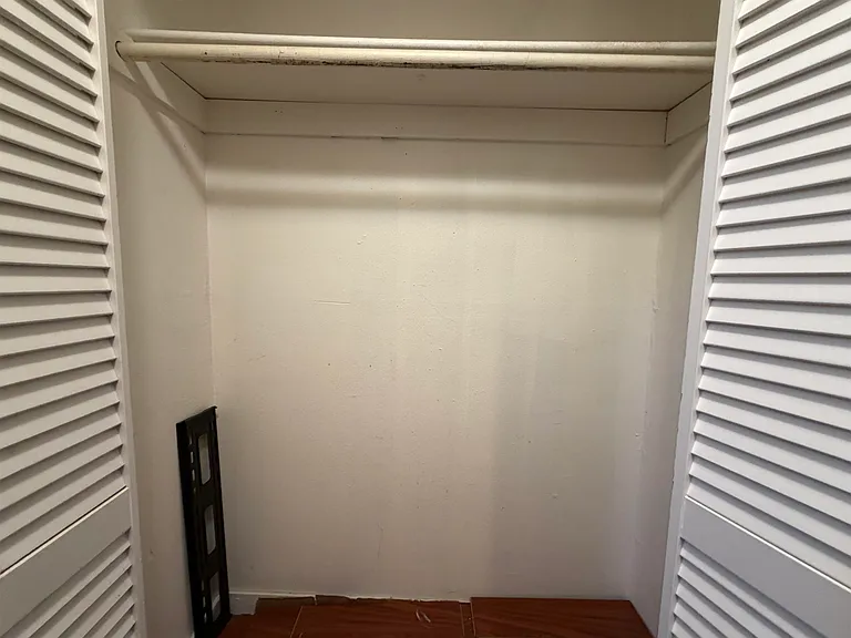 12 Tiffany Rd #3 — Photo 7