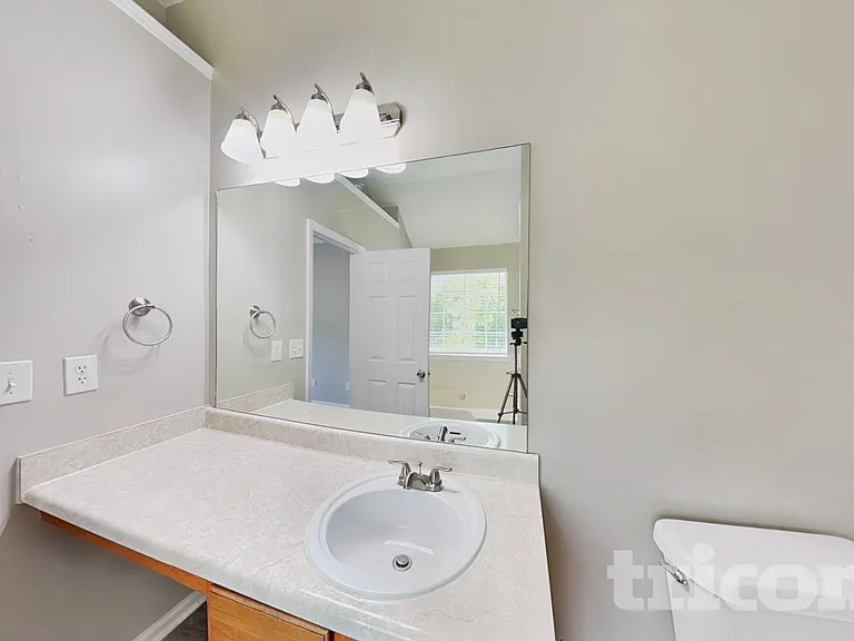 253 Cobblestone Ln — Photo 10