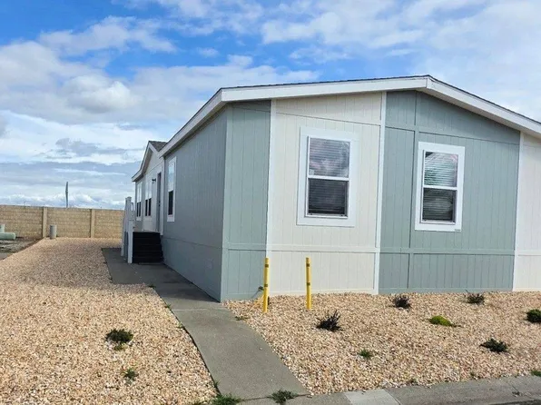 2295 McGowan Pkwy #12, Olivehurst, CA 95961