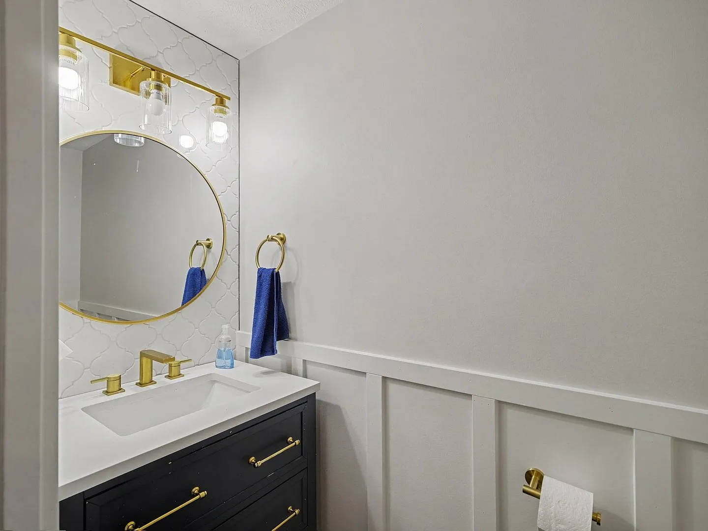 New to Elkhorn Rental Market! — Photo 3