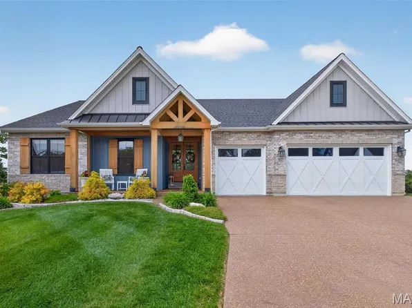507 Stonewolf Creek Dr, Wentzville, MO 63385
