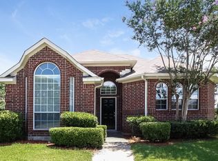 2136 Birch Bnd, Mesquite, TX 75181