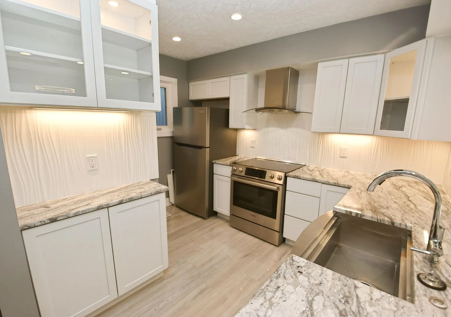 Nicely updated condo at Stoneridge 1 bedroom 1 bath — Photo 3