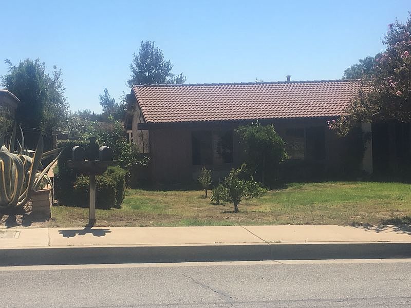 2nd image of 2872 Base Line Rd