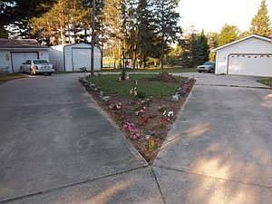 4th image of 12429 Vincent Ln