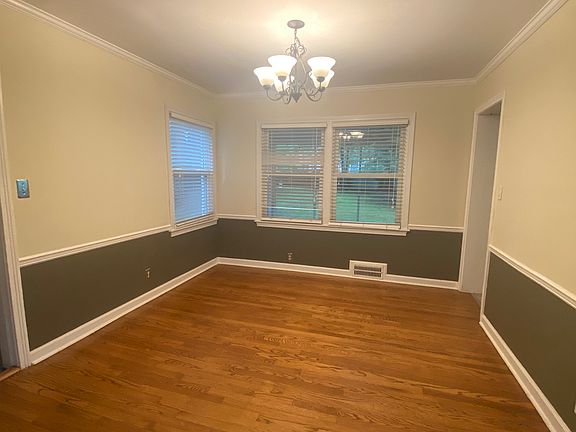 5th image of 2512 Somerset Dr