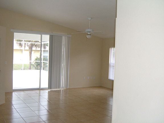 2nd image of 7241 Mauna Loa Blvd