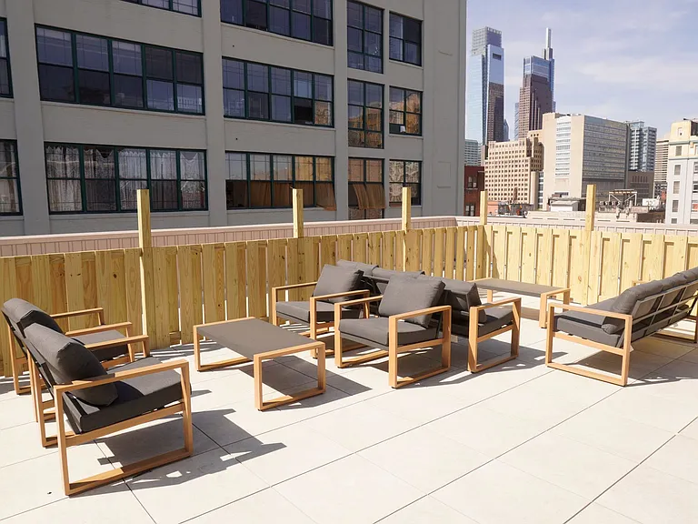 Wood Street Lofts — Photo 13