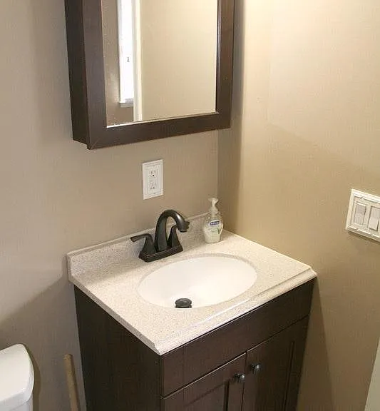 405 Spruce Ln — Photo 10