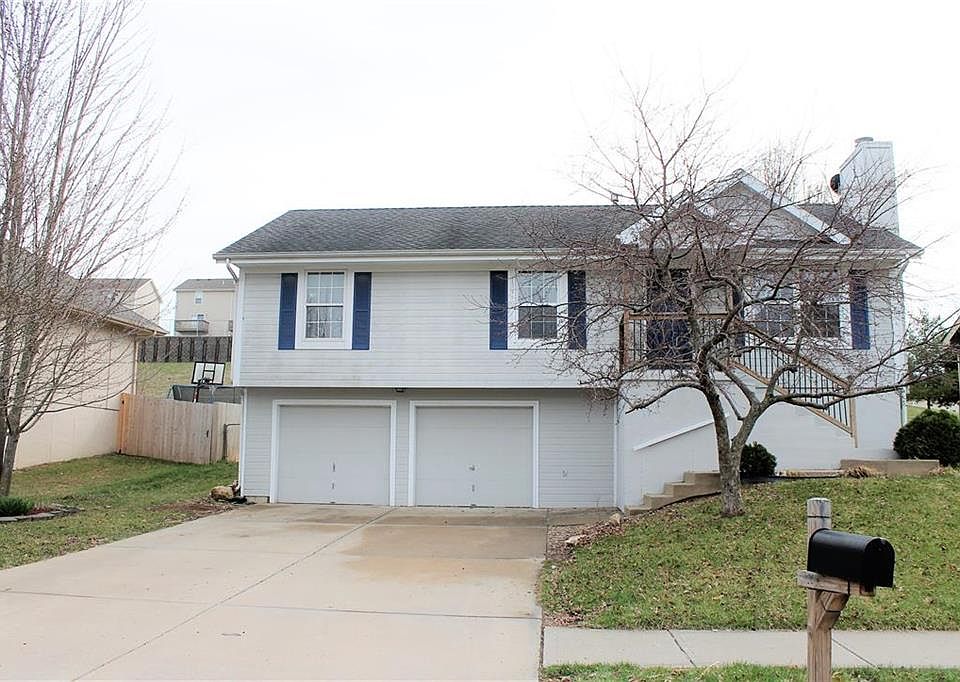 1st image of 1865 Gates Dr W
