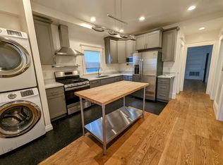 678 Aileen St, Oakland, CA 94609