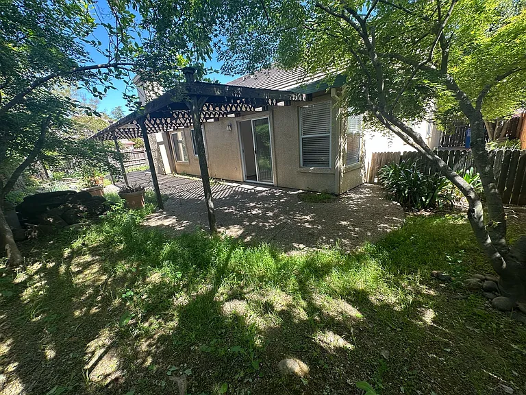 728 Sands Way — Photo 35
