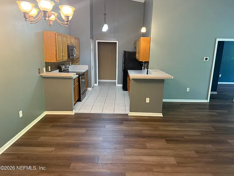 7920 Merrill Rd #914 — Photo 5