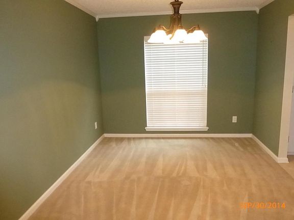 Formal Dining Room 2