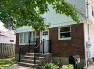 99 Acorn St FLOOR 2, Staten Island, NY 10306