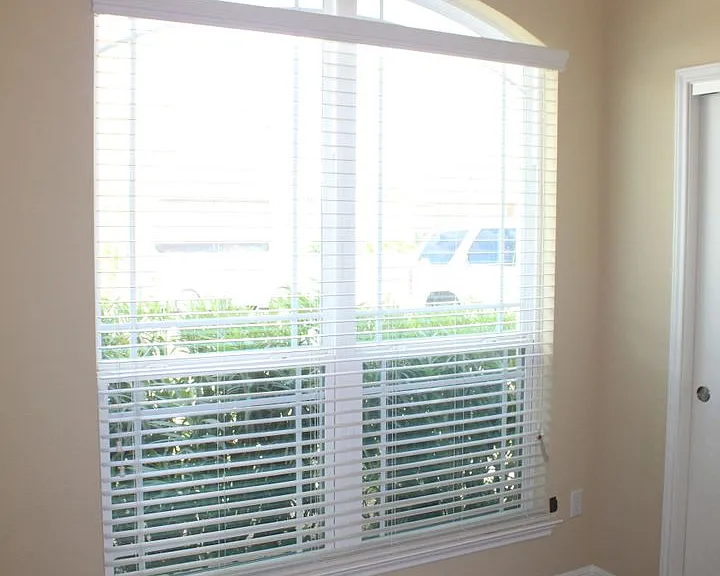 1104 Jamestown Dr — Photo 15
