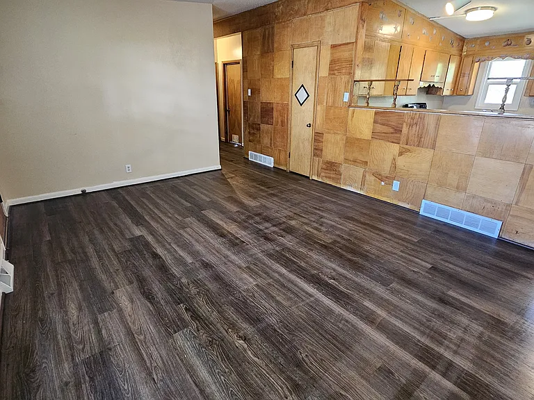 3147 Cleveland Ave — Photo 14