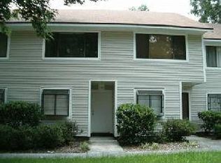 6141 SW 8th Ln, Gainesville, FL 32607