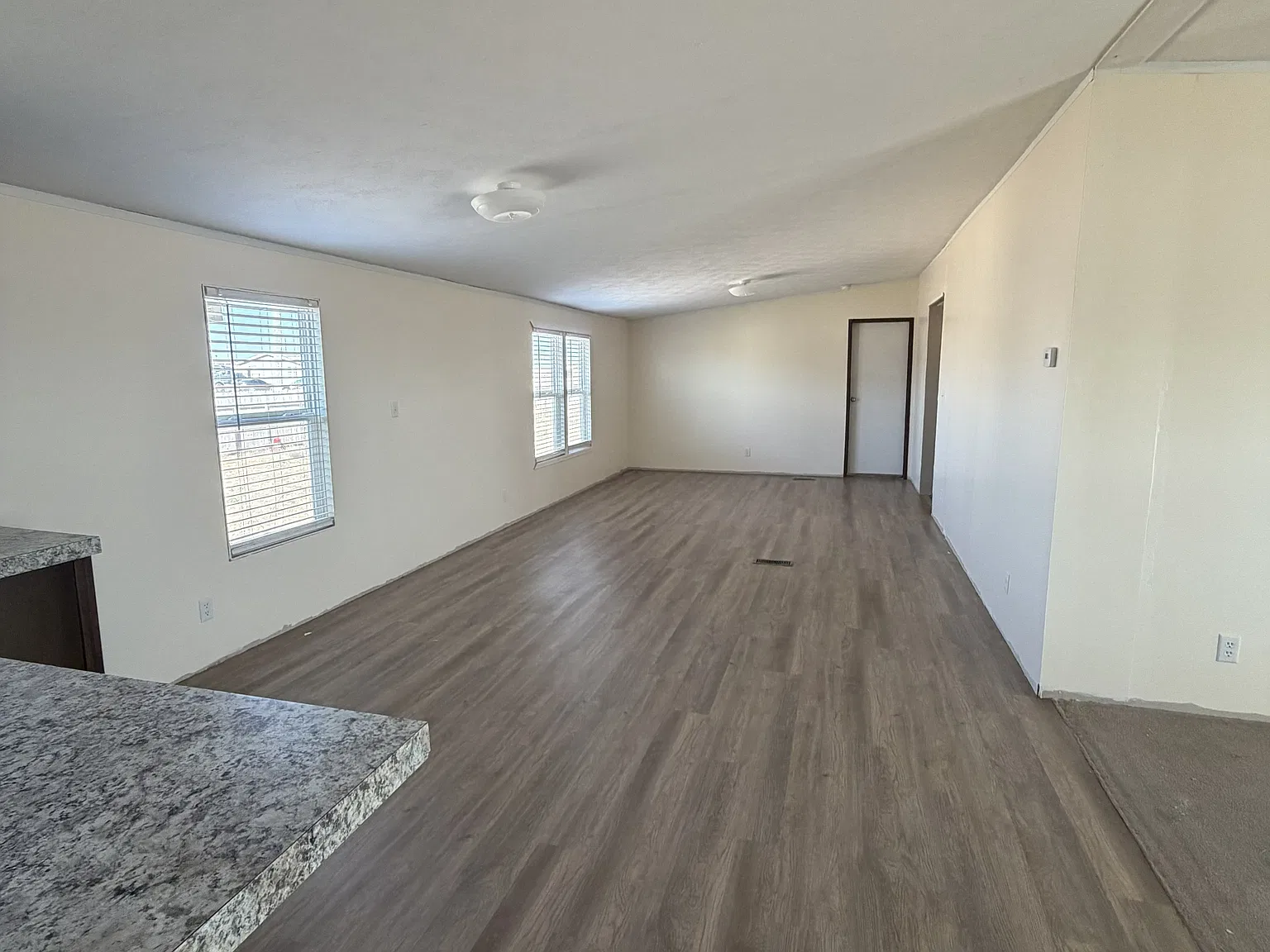 4 bed, 1872 sqft, $1,800 — Photo 1