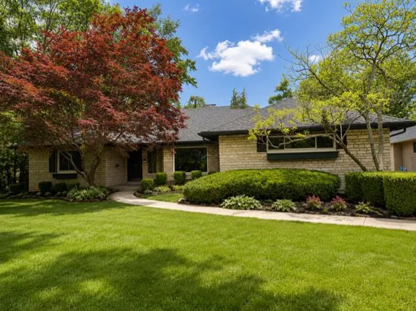 381 Northview Dr, Columbus, OH 43209