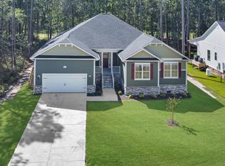 914 Bee Tree Ct, New Bern, NC 28560