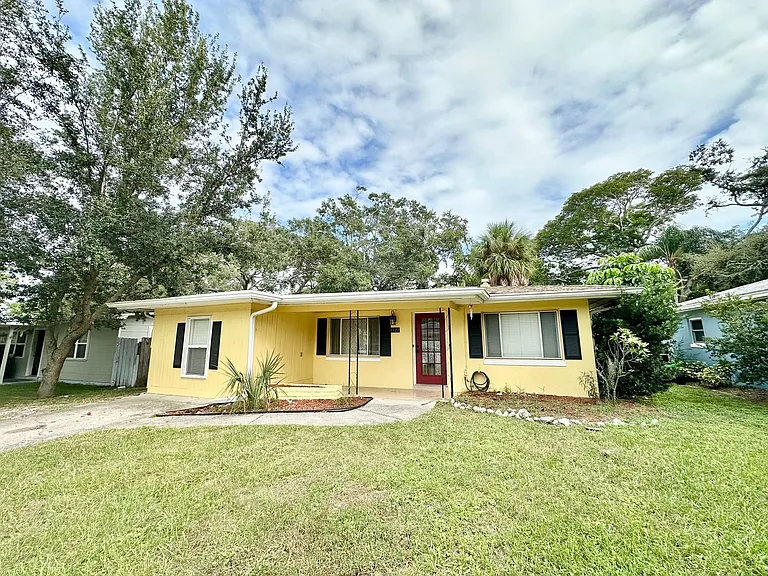 1727 Douglas Ave — Photo 17