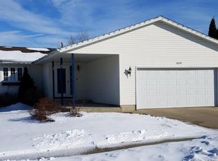 4859 Valley Dr NW, Rochester, MN 55901