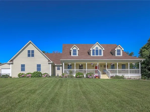 14043 170th St, Bonner Springs, KS 66012