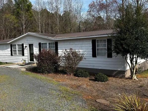 140 Mooring Ln, Advance, NC 27006