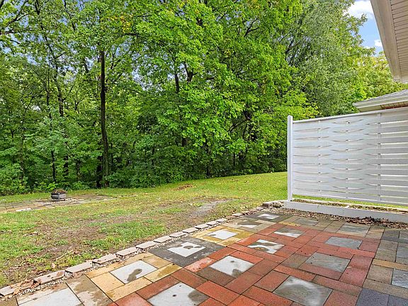 5th image of 2320 N Ardell Pl