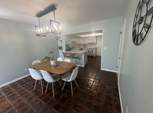 1237 E Brickyard Rd APT 305, Salt Lake City, UT 84106