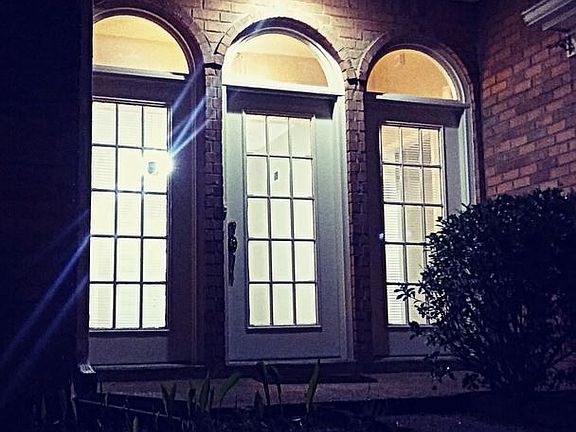 4th image of 9100 Hervay Ln
