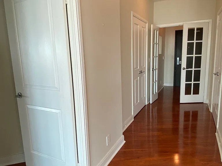70 Absolute Ave #2505 — Photo 17