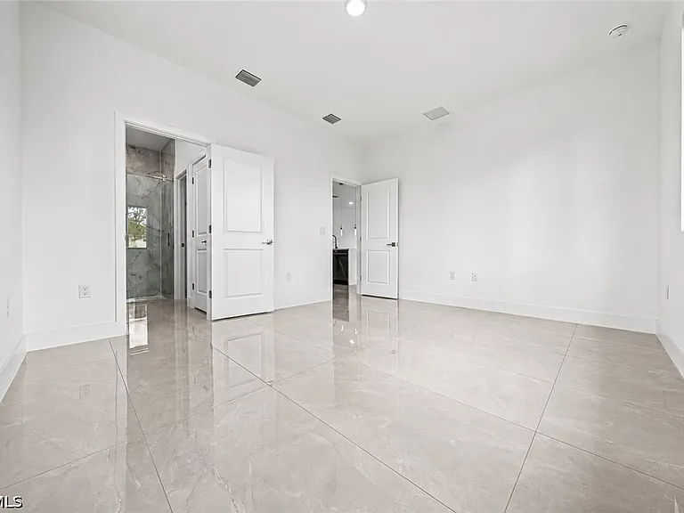 3001 Unice Ave S — Photo 19