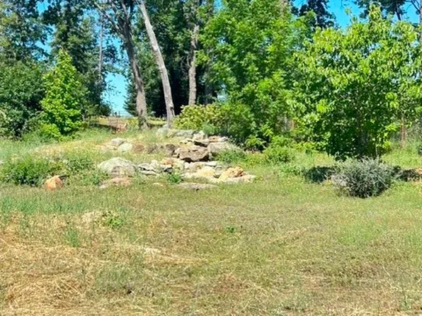 1345 Manhattan Dr, Paradise, CA 95969