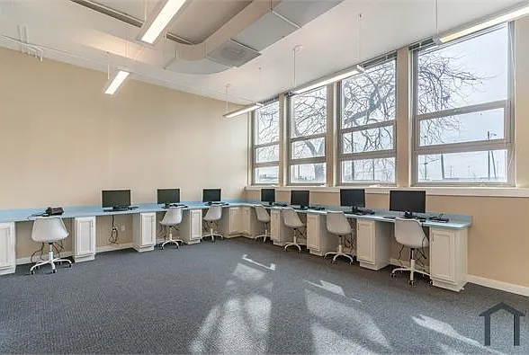 6253 S Michigan Ave — Photo 9