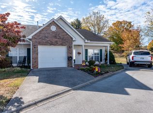 400 Willington Pl, Loudon, TN 37774