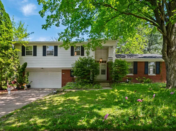 8227 Hoover Ln, Indianapolis, IN 46260