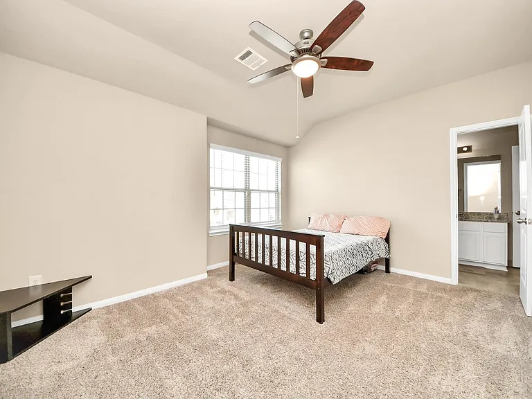 29482 Westhope Dr — Photo 29