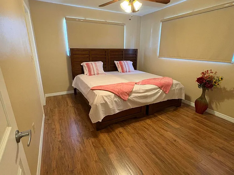 7716 Alhambra Blvd — Photo 8